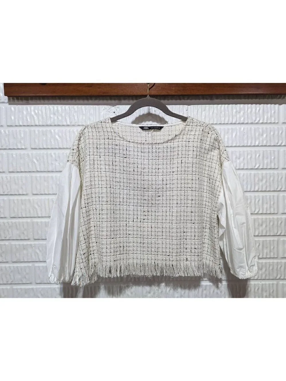 Zara Women's Textured Tweed Cotton Sleeves Body Fringe Hem Crop Top Size Small